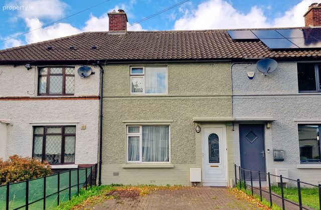 333 Clogher Road, Crumlin, Dublin 12 - Click to view photos
