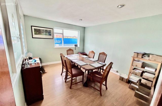 Unit 1, Newtown Avenue, Coolock, Dublin 17 - Click to view photos