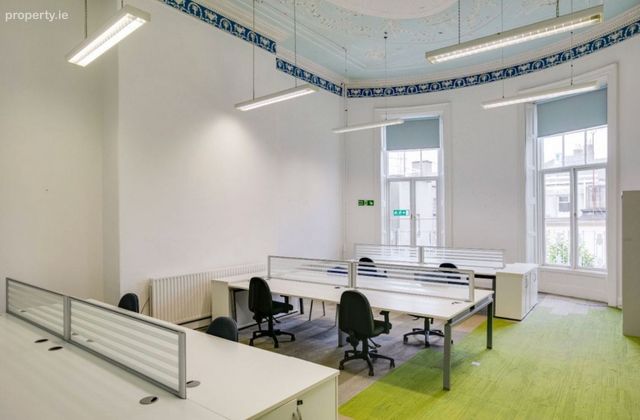 Merrion Square South, Dublin 2 - Click to view photos