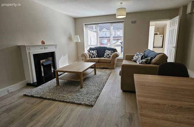 Lanesborough Mews, Dublin 11 - Click to view photos