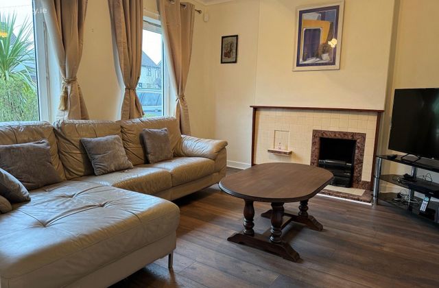 Perfect For Cuh, Ucc, Bons Just Off Model Farm Road, Cork, Bishopstown, Co. Cork - Click to view photos