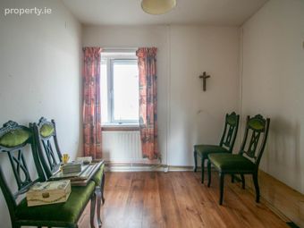 12 Percy French Park, Ballyjamesduff, Co. Cavan, Ballyjamesduff, Co. Cavan - Image 4