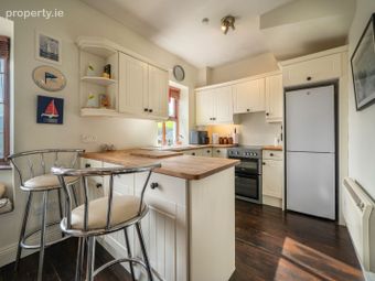 6 The Moorings, Kilmacsimon Quay, Bandon, Co. Cork - Image 5