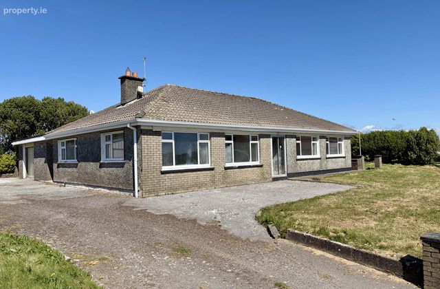 Gahanive, Castlefreke, Rosscarbery, Co. Cork, Clonakilty, Co. Cork - Click to view photos