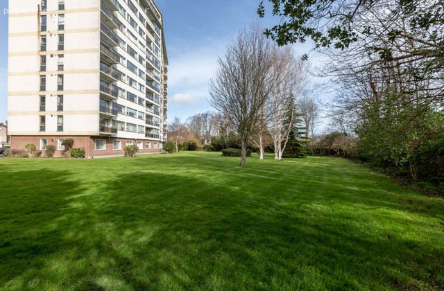 Apartment 104, Ardoyne House, Donnybrook, Dublin 4 - Click to view photos