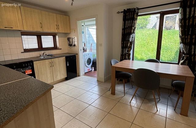 196 Hennessy's Road, Waterford, Waterford City Centre, Co. Waterford - Click to view photos