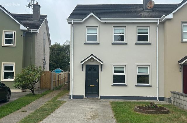 6 Cois Coillte, Kilworth, Co. Cork - Click to view photos