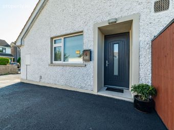 4 Saint Conleth's Avenue, Naas Road, Newbridge, Co. Kildare - Image 3