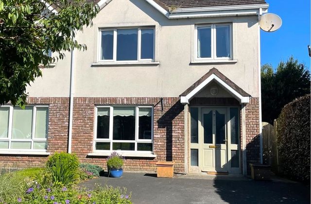 126 Droim Liath, Tullamore, Tullamore, Co. Offaly - Click to view photos