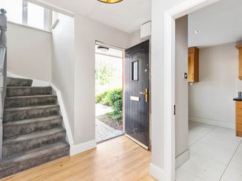 10 Fernleigh Lawn, Castleknock, Dublin 15, Co. Dublin, Castleknock, Dublin 15 - Image 3