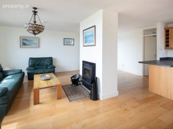 1 Eaton Heights, Cobh, Cobh, Co. Cork - Image 2