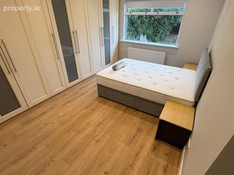 3 Bed Semi-detached, Mountdown Park, Dublin 12, Templeogue, Dublin 6w - Image 5