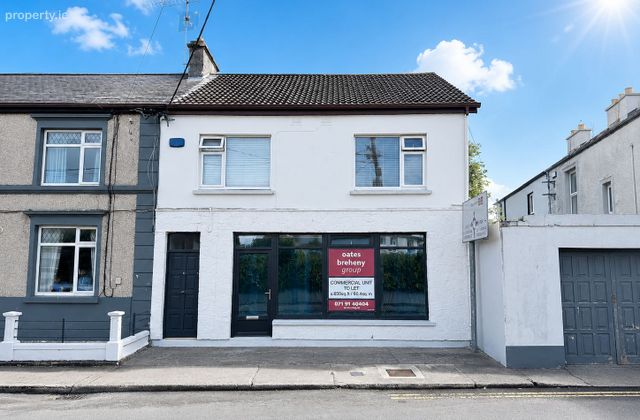 Commercial Unit, Oakfield Road, Larkhill Cross, Sligo, Co. Sligo - Click to view photos