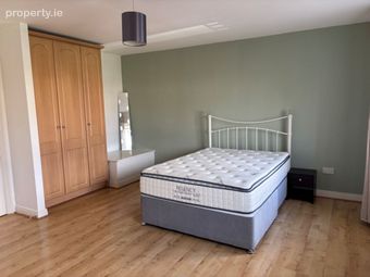 5 Riverchapel Crescent, Riverchapel, Riverchapel, Co. Wexford - Image 5
