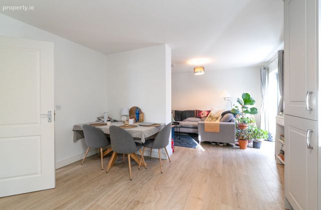 Meadow Gate, Marlton Road, Wicklow Town, Co. Wicklow - Click to view photos