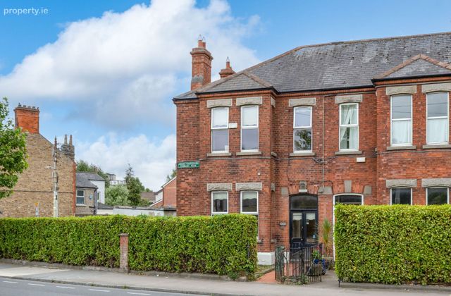 33 Finglas Road, Glasnevin, Dublin 11 - Click to view photos