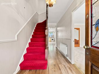 28 Ashbrook, Howth Road, Clontarf, Dublin 3 - Image 2