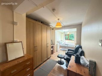Palmerstown Drive, Palmerstown, Dublin 20 (room To Rent - Room C), Chapelizod, Dublin 20 - Image 4