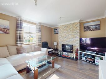 9 Hayworth Mews, Ongar, Dublin 15 - Image 2