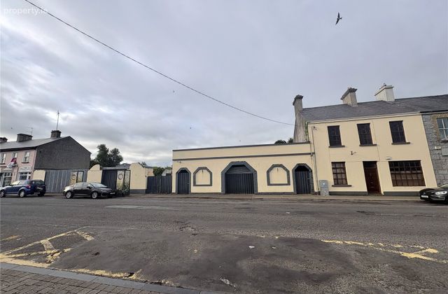 The Square, Mountbellew, Co. Galway, Mountbellew, Co. Galway - Click to view photos