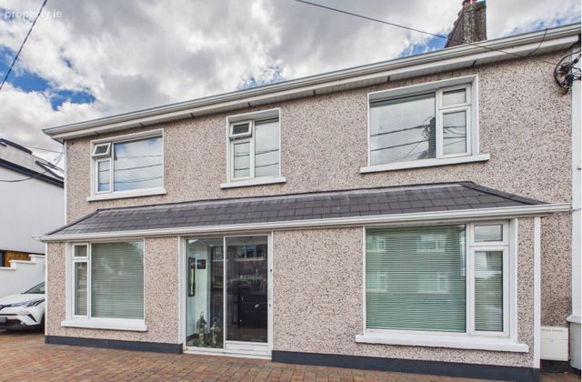 65 Pic Du Jer Park, Ballinlough, Co. Cork - Click to view photos