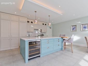 24 Castleknock Cross, Castleknock, Dublin 15, Co. Dublin, Castleknock, Dublin 15 - Image 5
