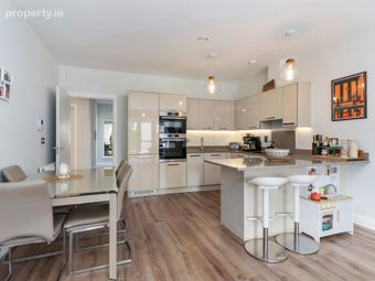 17 Eustace Court, Cualanor, Dun Laoghaire, Co Dublin, Dun Laoghaire, Co. Dublin - Image 2
