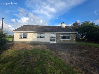 Goldengrove Road, Roscrea, Co. Tipperary