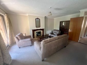 Apartment 8, Oakdale Court, Ennis Road, Co. Limerick - Image 3