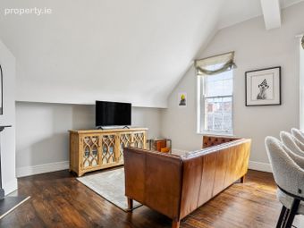 Apartment 3, 32 The Coombe, The Coombe, Dublin 8 - Image 4