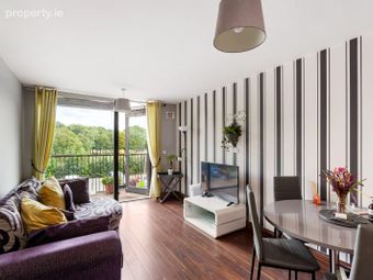 12 Parkview Green, Finglas, Dublin 11, Finglas, Dublin 11 - Image 2