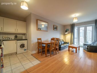 Apartment 2, Valencia House, North Circular Road, Dublin 7 - Image 4