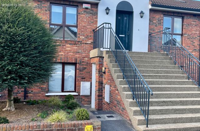 Merrion Grove, Blackrock, Booterstown, Co. Dublin - Click to view photos
