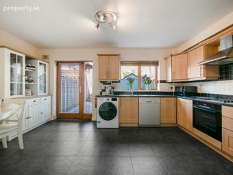 12 The Avenue, Clonattin Village, Gorey, Co. Wexford, Gorey, Co. Wexford - Image 3