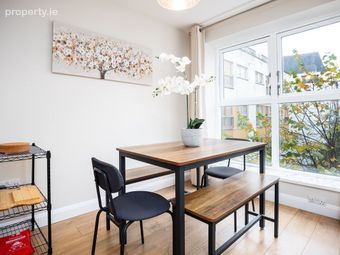 2 Bed Apartment, Old City Music Hall, Temple Bar, Dublin 8 - Image 5