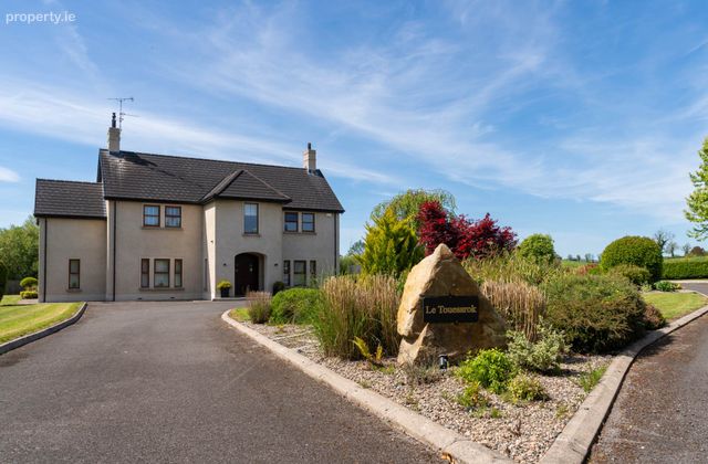 Le Touessrok, 38 Gardiners Cross Road, Maguiresbridge, Enniskillen, Co. Fermanagh, Maguiresbridge, Co. Fermanagh - Click to view photos