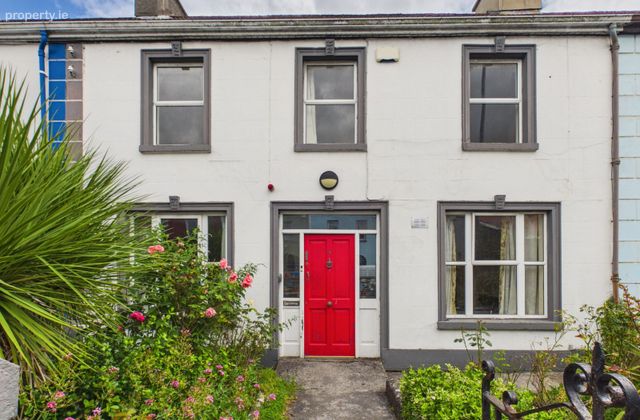 4 Daly Villas, Carmody Street, Ennis, Co. Clare - Click to view photos