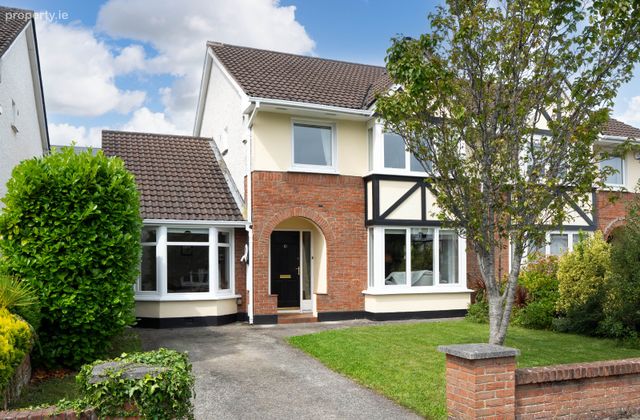 10 Orby View, The Gallops, Leopardstown, Dublin 18 - Click to view photos