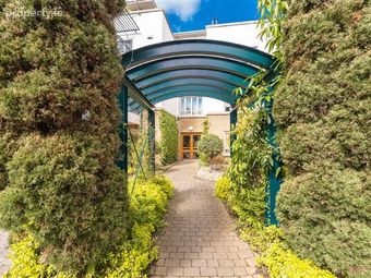 Merrion Woods,stillorgan Rd (behind St Helens Radi, Booterstown, Co. Dublin - Image 2