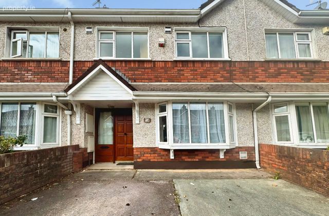 52 Woodhaven, Bishopstown, Wilton, Co. Cork - Click to view photos