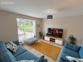 16 Castlebrook Rise, Castlebrook Manor, Castletroy, Co. Limerick - Image 3