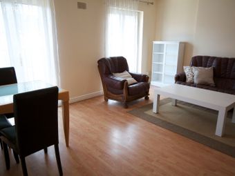 5, Chelsea Court, Thomas Street, Newbridge, Co. Kildare - Image 2