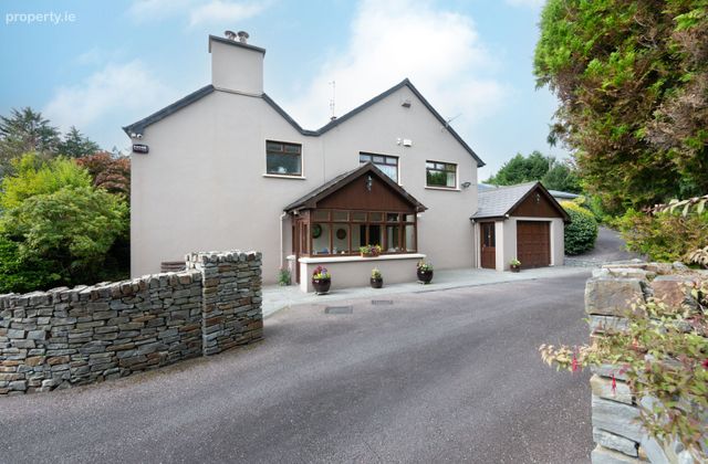 Carrignadoura, Ballingeary, Macroom, Co. Cork - Click to view photos
