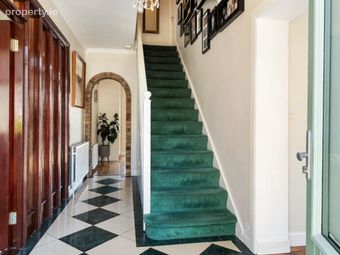 95 Meadow Vale, Blackrock, Co. Dublin - Image 2