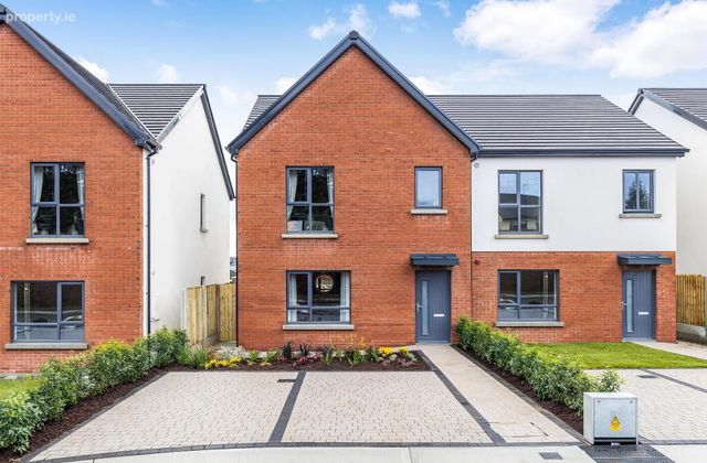 Gleann Droimnin, Carrickmacross, Co. Monaghan, Carrickmacross, Co. Monaghan - Click to view photos