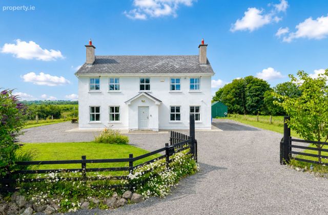 Coolaleena, Glasson, Co. Westmeath - Click to view photos