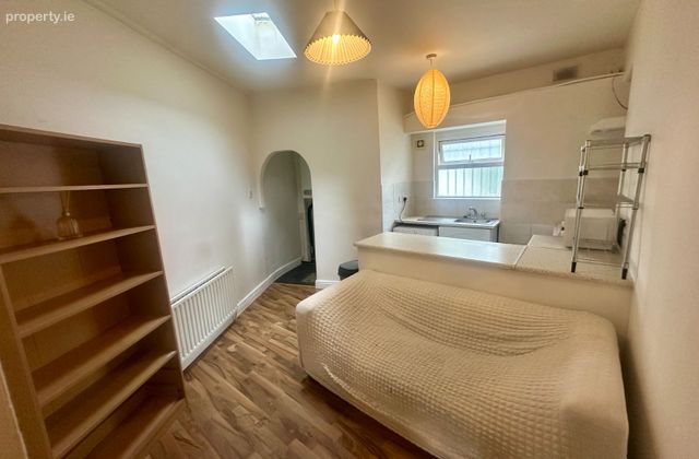 60 Mountain View Avenue, Dublin 6w, Harold's Cross, Dublin 6w - Click to view photos