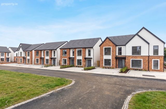 Abbey Park, Kilbeggan, Co. Westmeath - Click to view photos