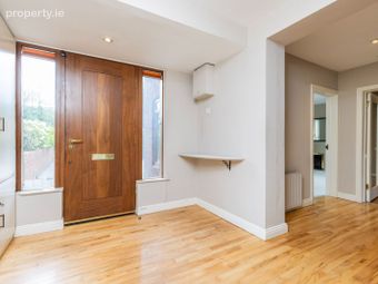 20 Laurleen, Stillorgan, Foxrock, Dublin 18 - Image 5