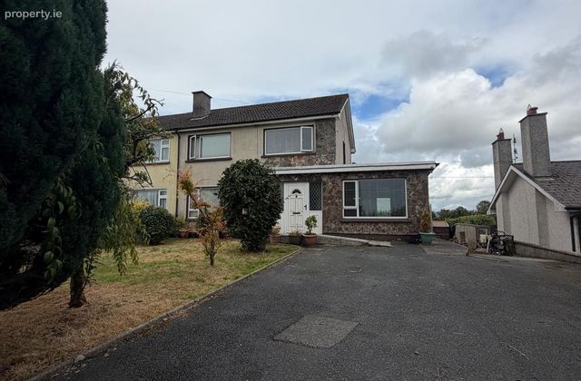 Omeca, Newtownbalregan, Kilkerley, Co. Louth - Click to view photos
